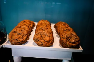 Primer plano de cookies de caramelo.
