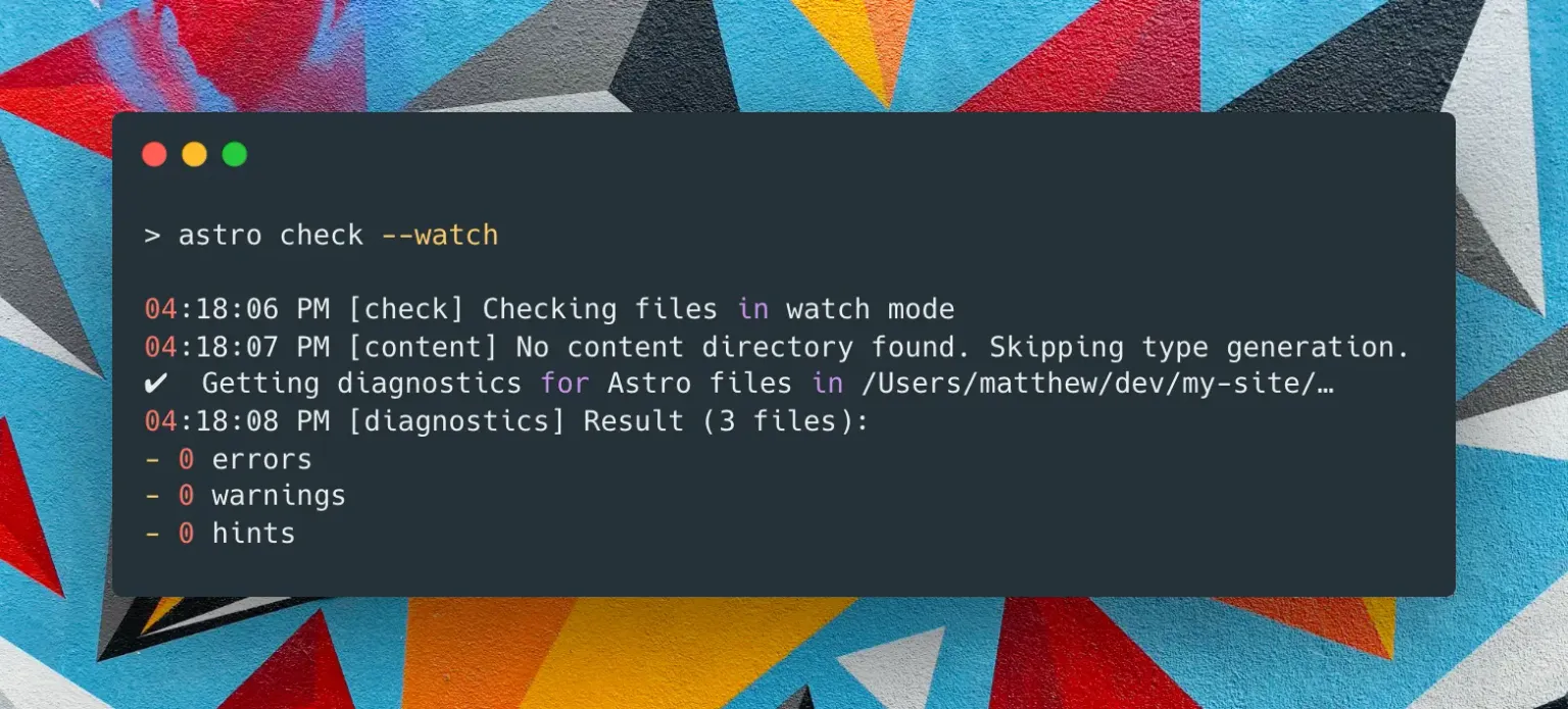 Salida del CLI del comando astro check --watch, mostrando que no hay errores y que está esperando cambios en los archivos.